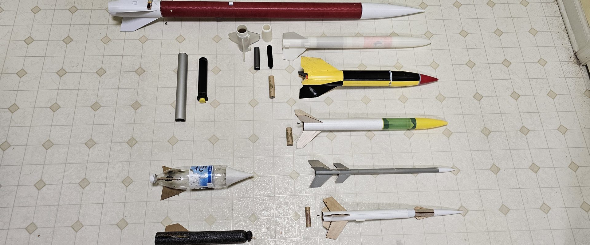 Collection of rockets from beginner to high-powered models